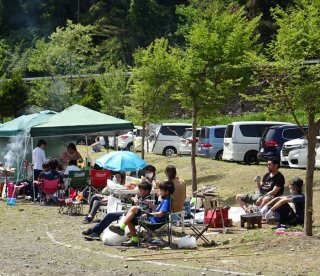 マス釣場