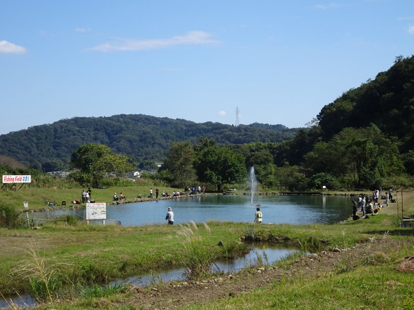 マス釣場